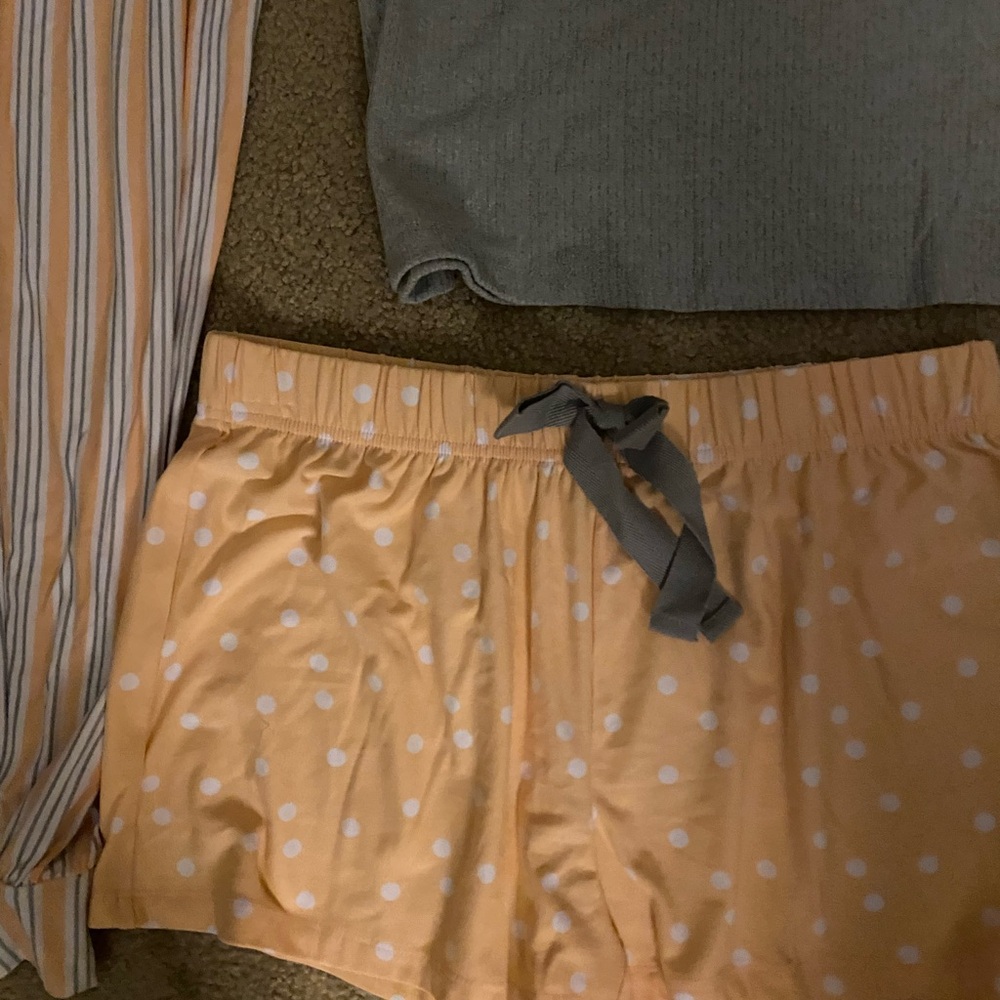Pjs - Picture 2 of 5